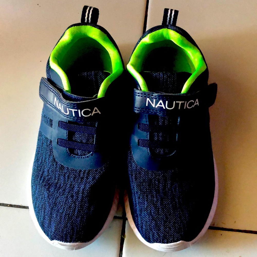 Lightly use. Nautical boys size 12 shoes.